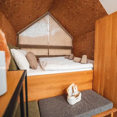 Luxury tent Nesting - Homestead Soncni Raj Maribor