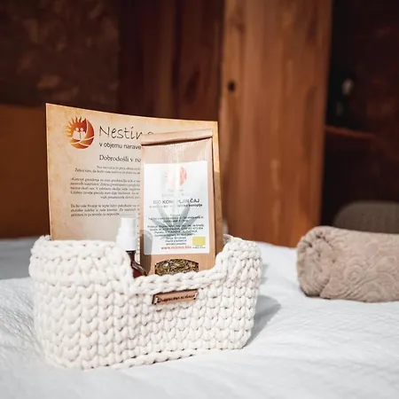 Nesting - Homestead Soncni Raj Роскошный шатер