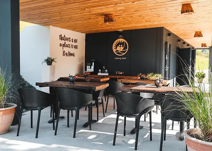 Luksusowy namiot Nesting - Homestead Soncni Raj Maribor