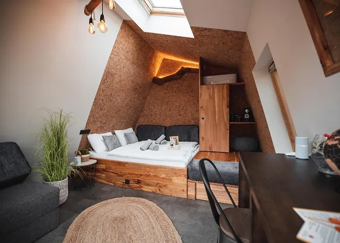 Nesting - Homestead Soncni Raj Maribor