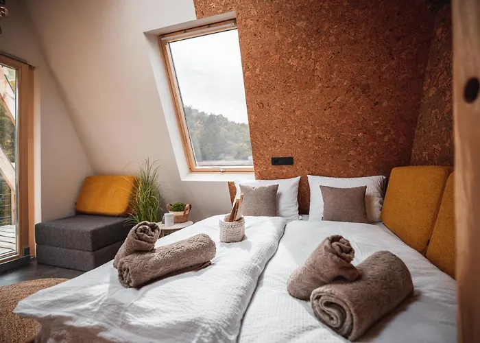 Nesting - Homestead Soncni Raj