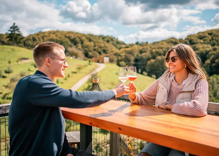 Nesting - Homestead Soncni Raj